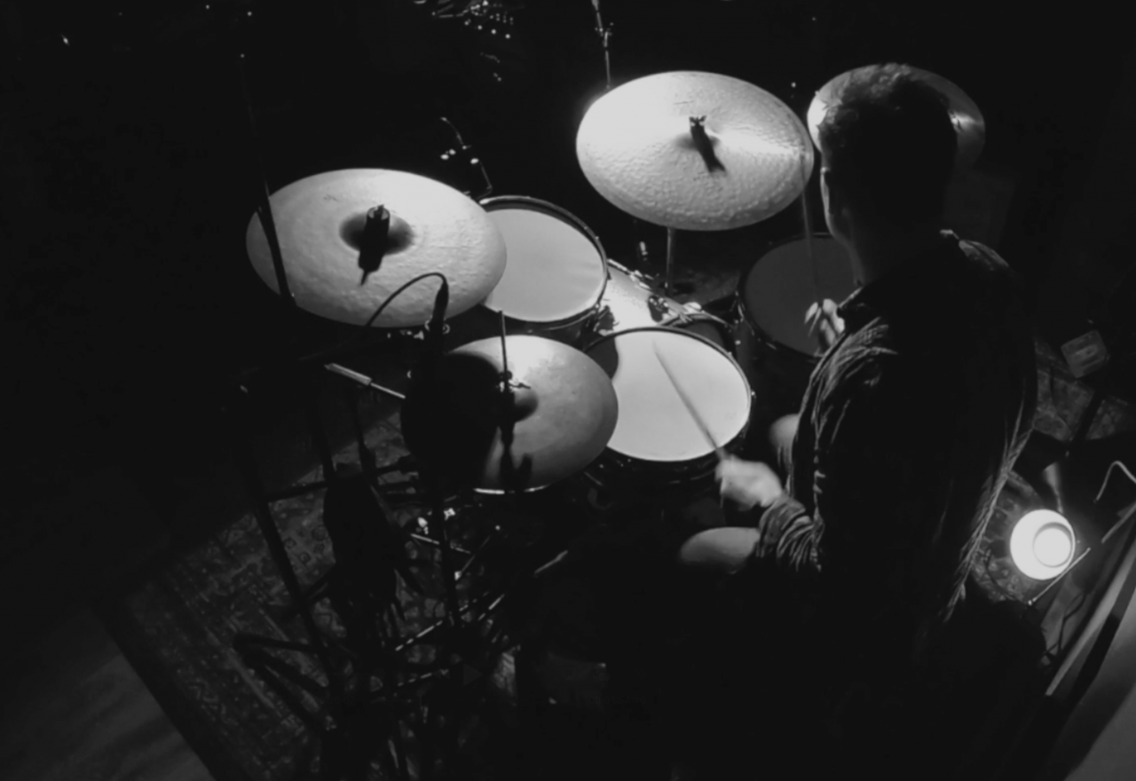 a virtual drum lessons setup