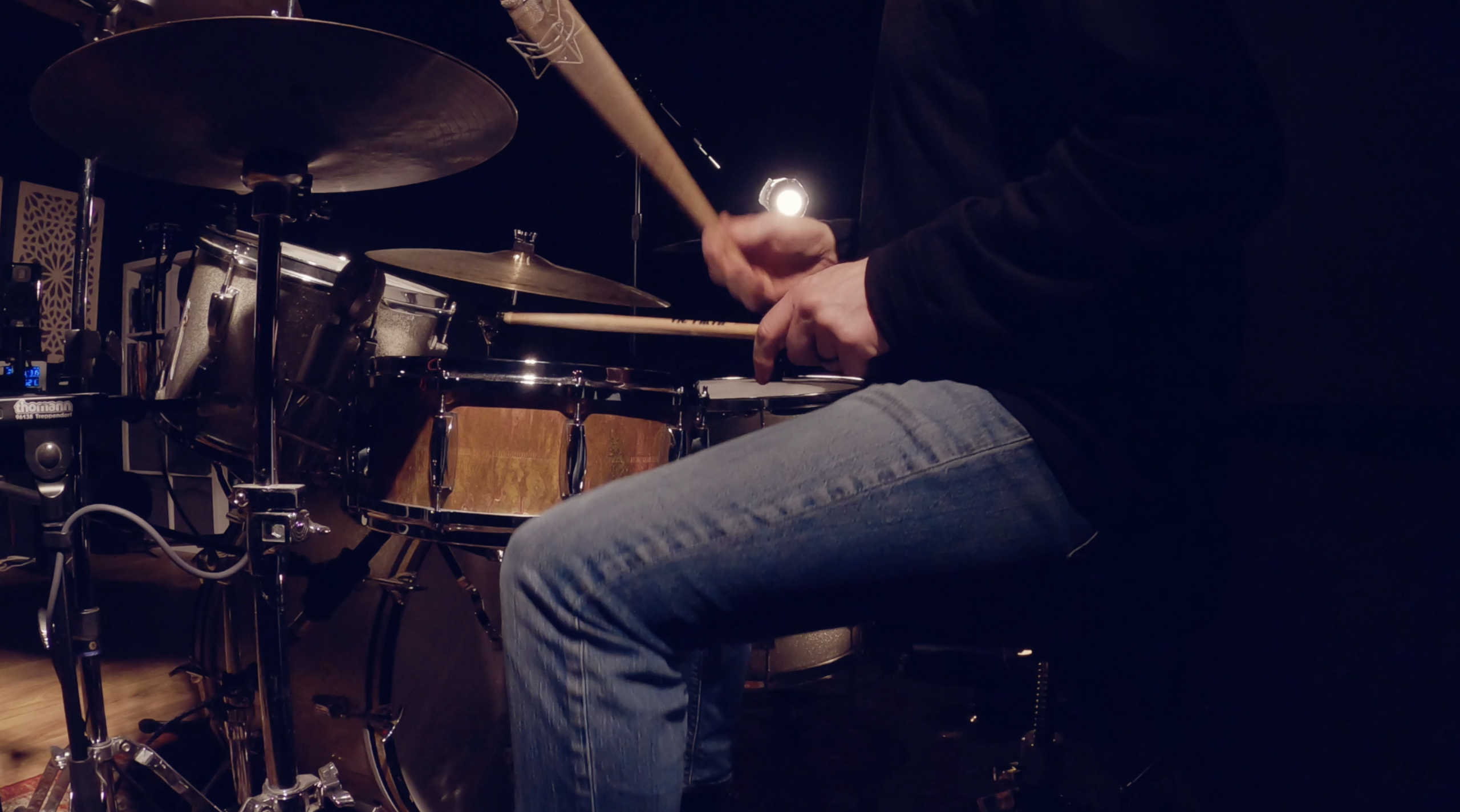 Image of a virtual drum lessons session